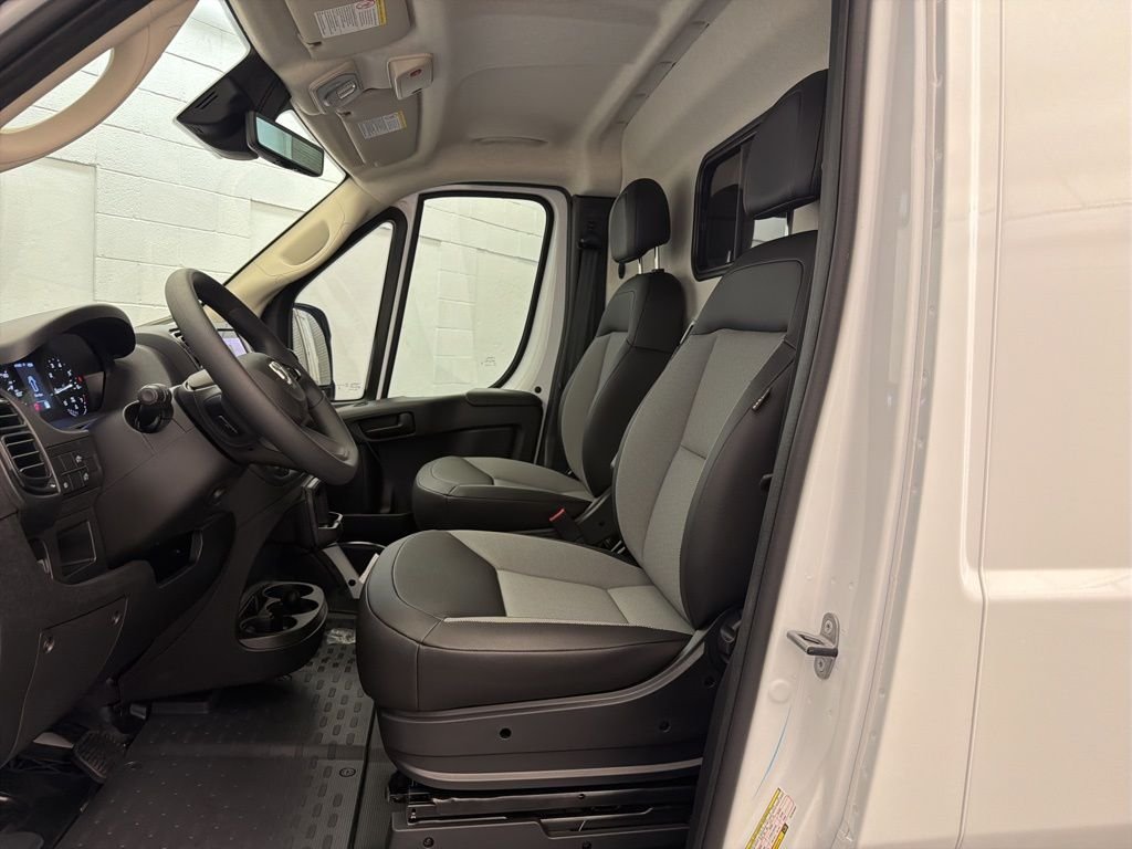 New 2026 Bright White Clear-Coat Exterior Paint RAM High Roof image 17