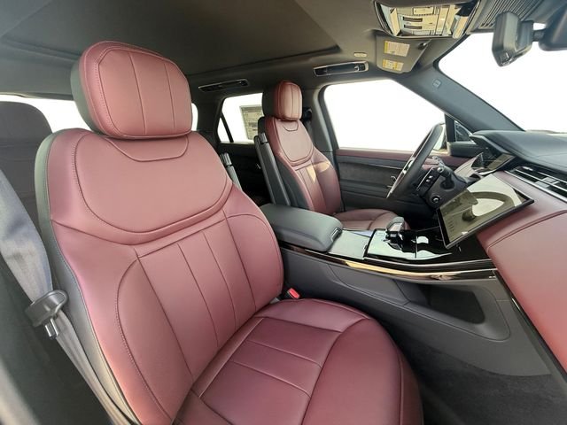 New 2026 Santorini Black Land Rover Dynamic SE image 16