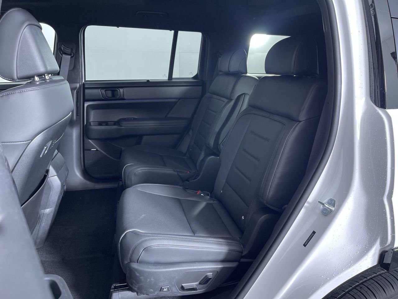 New 2026 Serenity White Hyundai Calligraphy AWD image 28