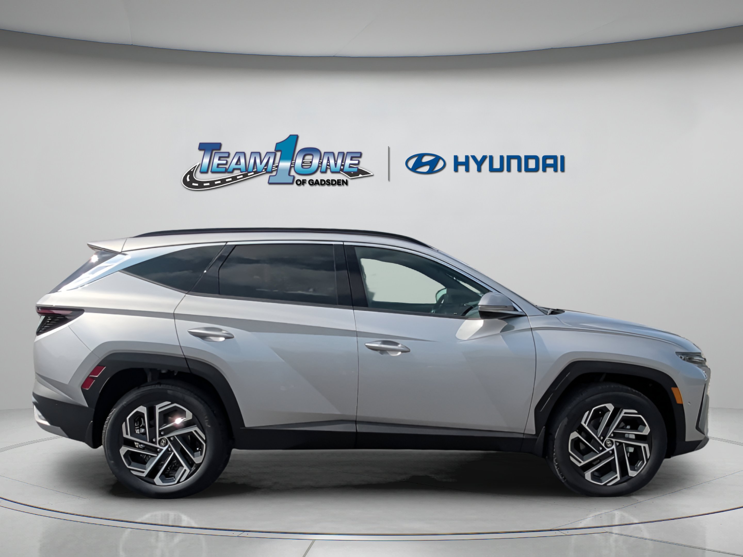 New 2026 Shimmering Silver Hyundai Limited image 9
