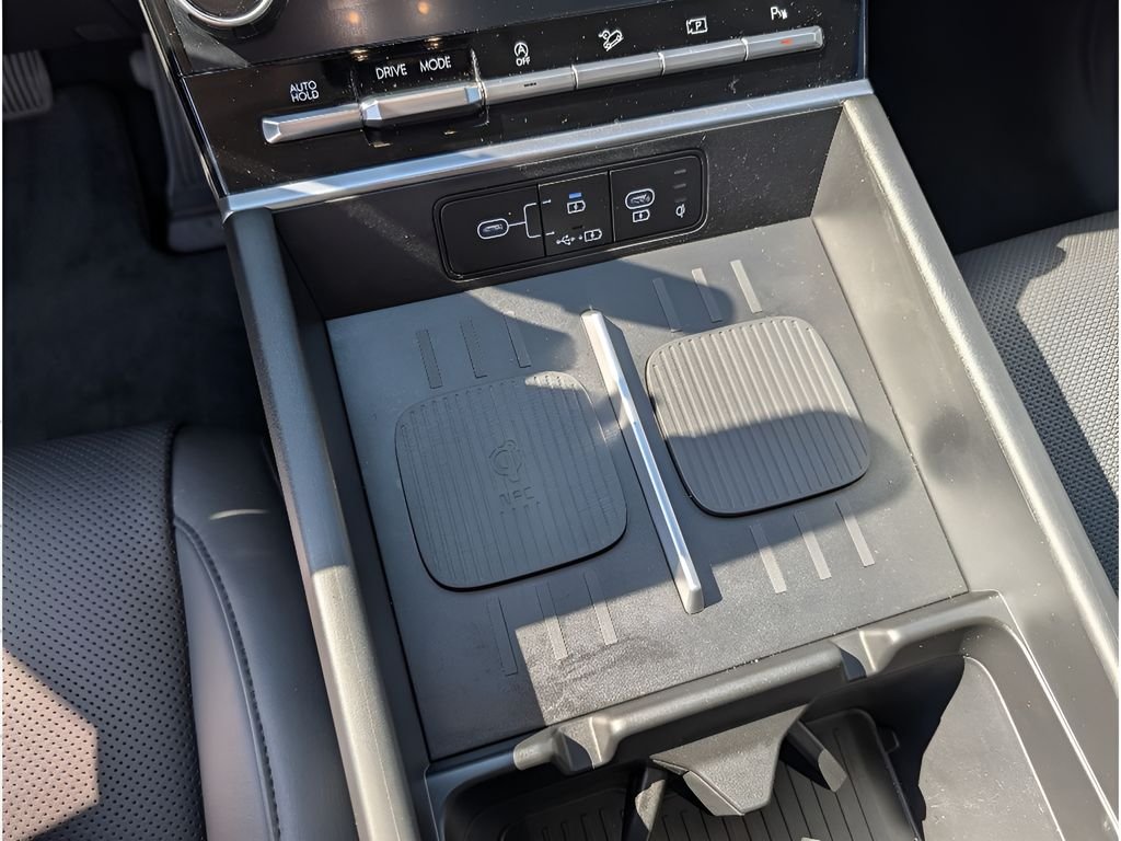 Used 2025 Ecotronic Gray Hyundai SEL image 22