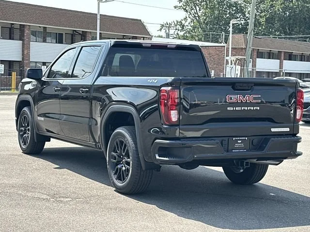 Used 2024 Onyx Black GMC Elevation image 50