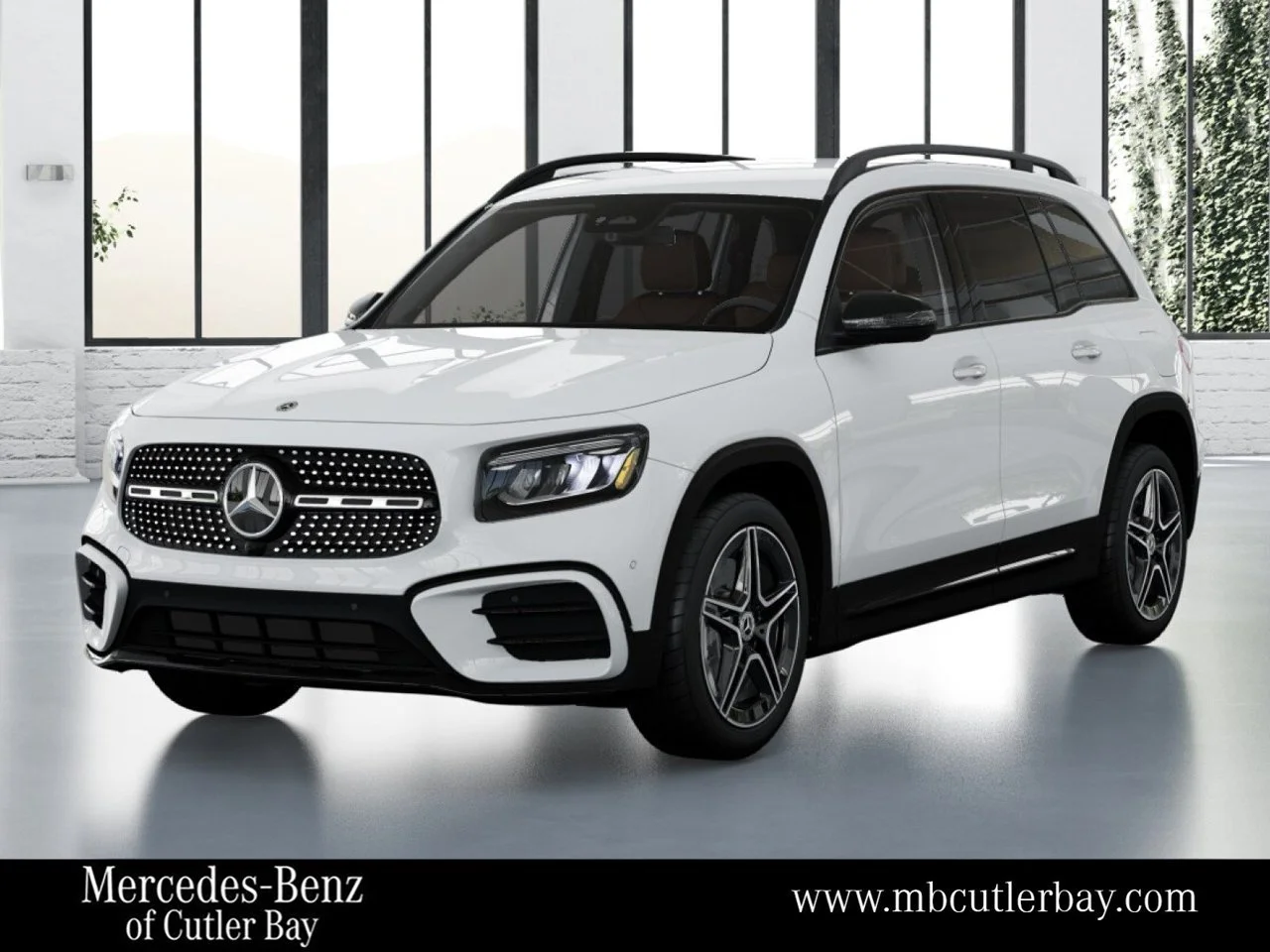 New 2026 Polar White Mercedes-Benz GLB 250 image 1
