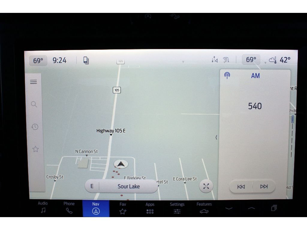 New 2026 Oxford White Ford XLT image 12