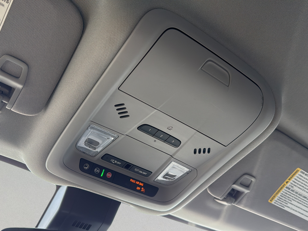 Used 2022 Blue Glow Metallic Chevrolet Premier image 13