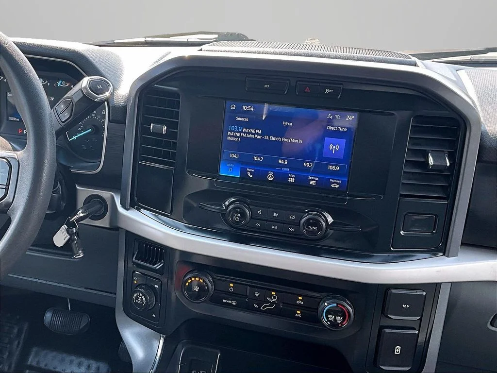 Used 2023 White Ford XLT image 7