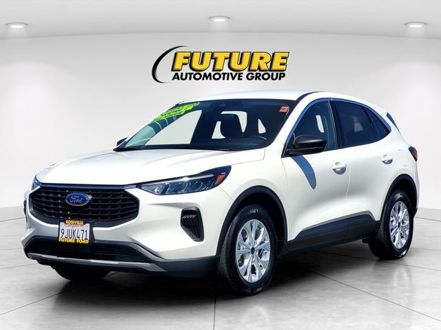 Used 2023 White Ford Active image 8
