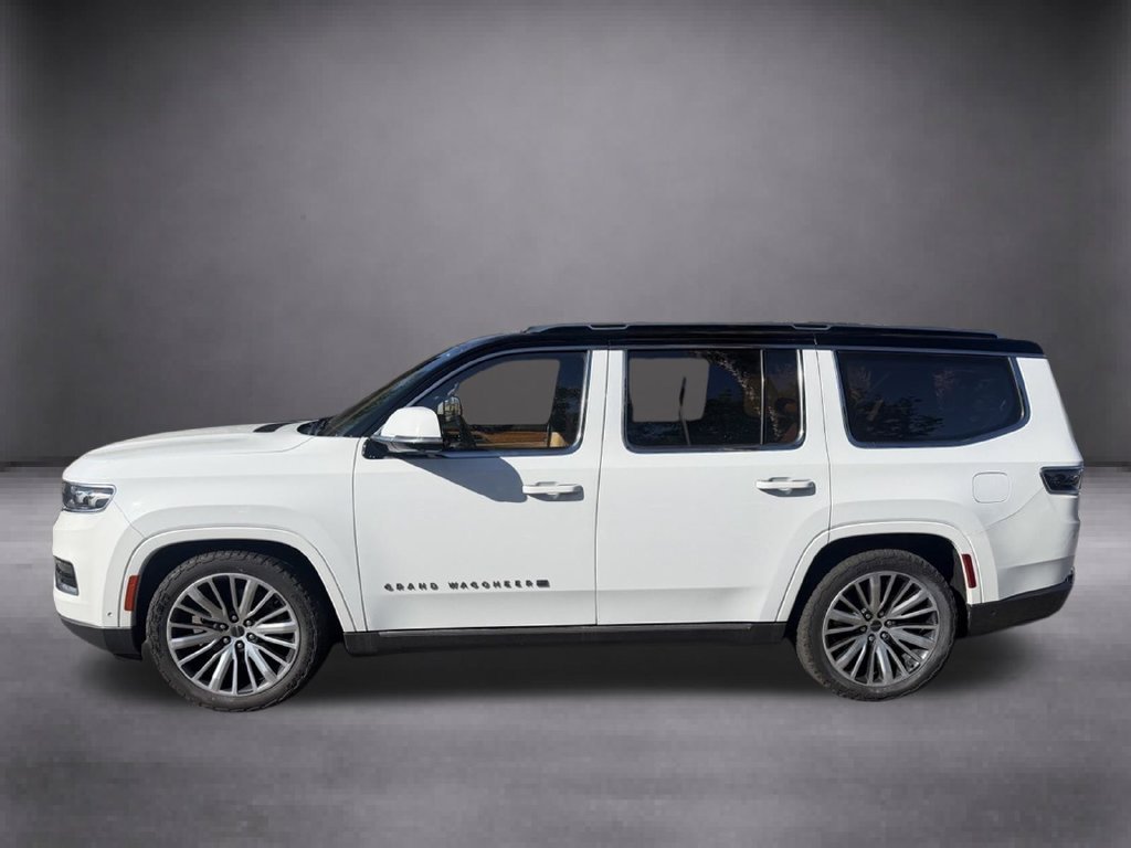Used 2022 White Jeep Series III image 11