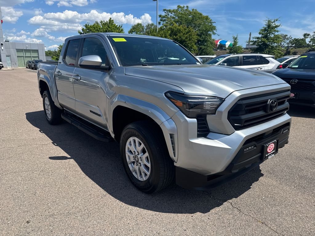 Used 2025 Silver Toyota SR5 image 10