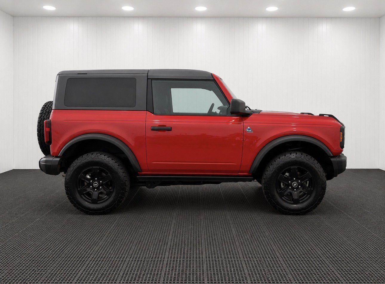 Used 2024 Race Red Ford Black Diamond image 2