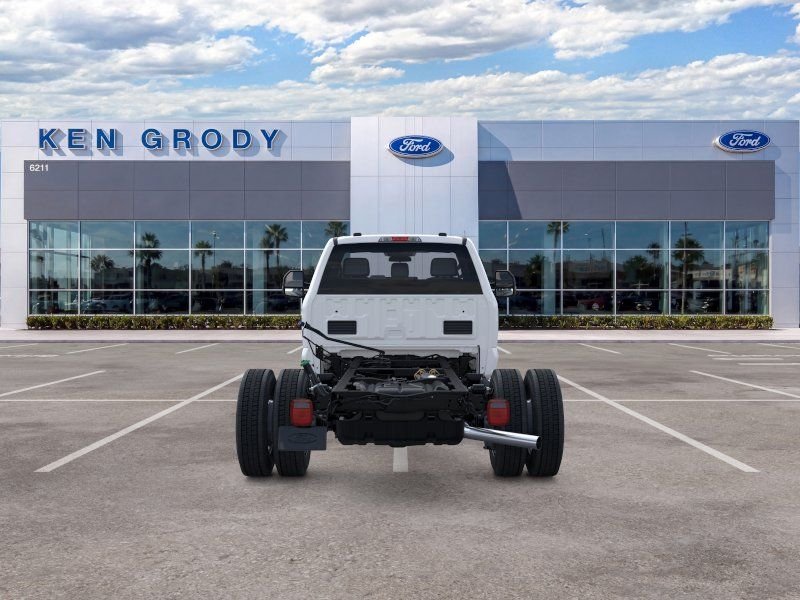 New 2026 Oxford White Ford XL image 5
