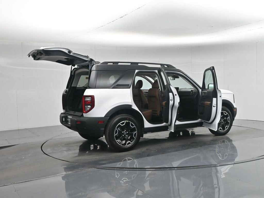 New 2026 White Ford Outer Banks image 5