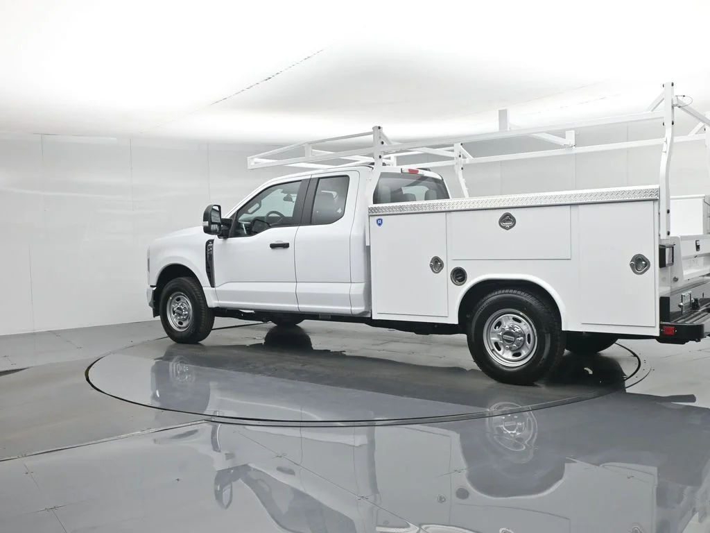 New 2026 White Ford XL image 64