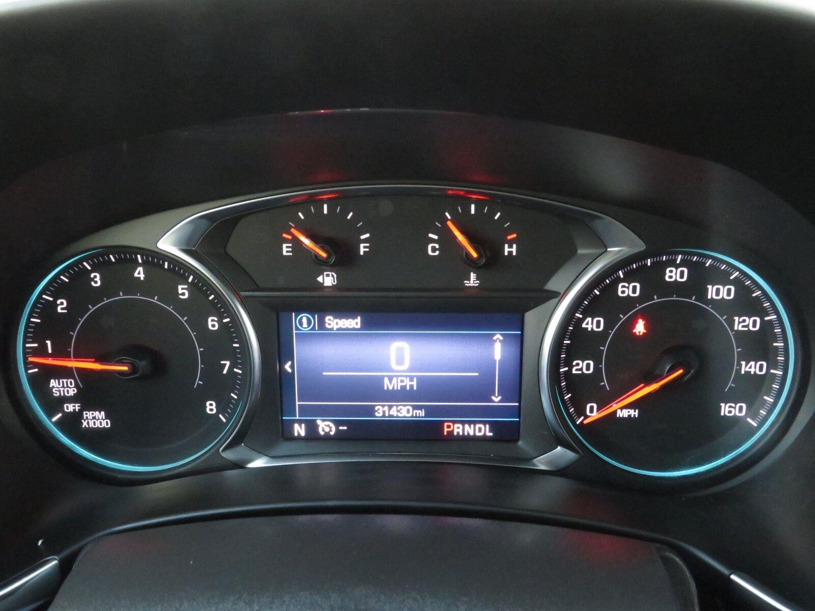 Used 2024 STERLING GRAY METALLIC Chevrolet  image 29