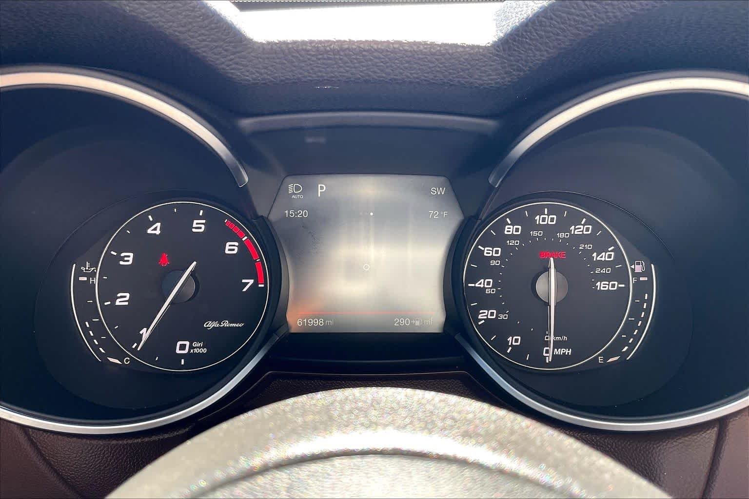 Used 2018 WHITE Alfa Romeo Ti Sport image 25