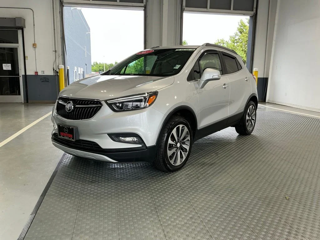 Used 2017 Buick Encore Essence with VIN KL4CJGSB3HB066666 for sale in Gallatin, TN