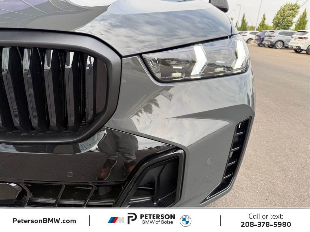 New 2026 Dravit Grey Metallic BMW xDrive40i image 42