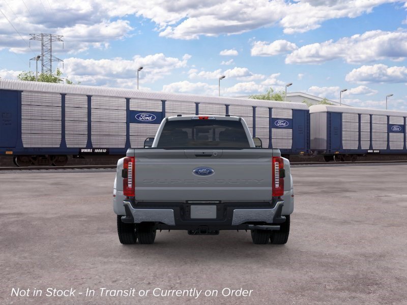 New 2026 Avalanche Ford LARIAT image 5