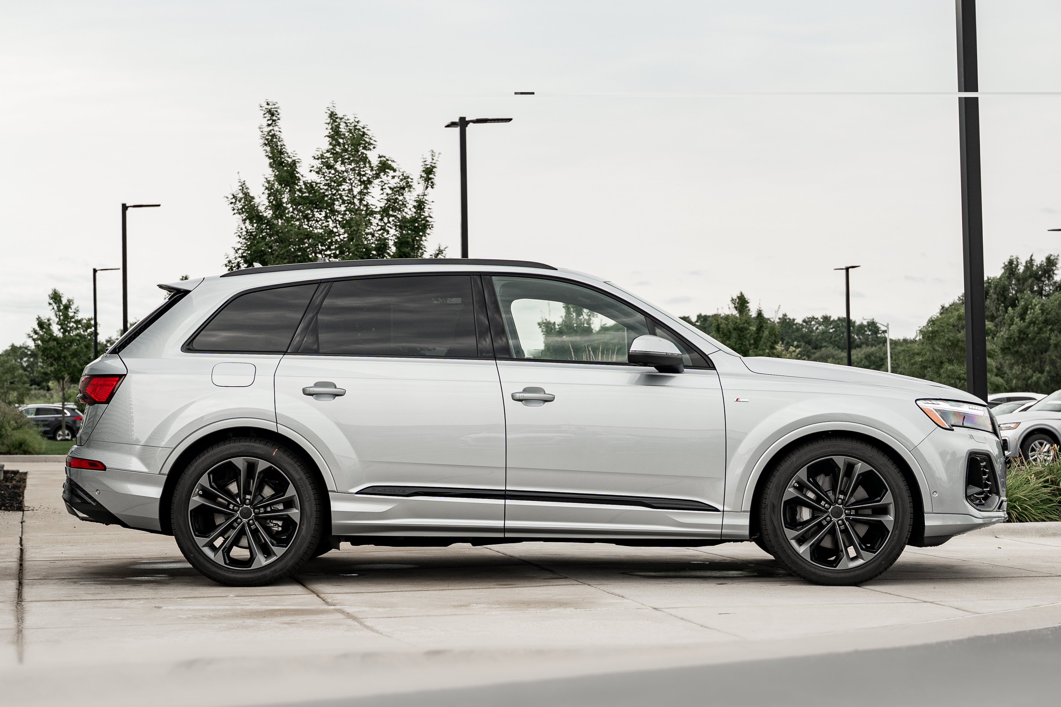 New 2026 Satellite Silver Audi  image 3