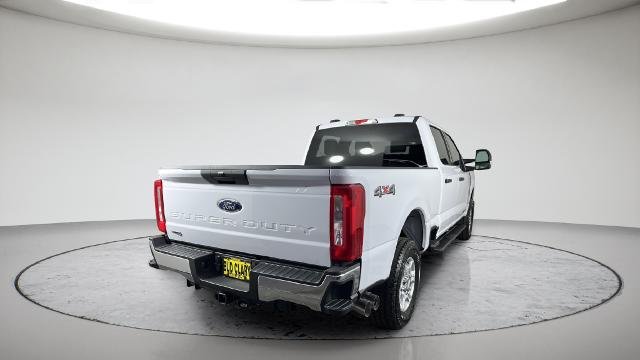 New 2026 Oxford White Ford F-250® XLT image 43
