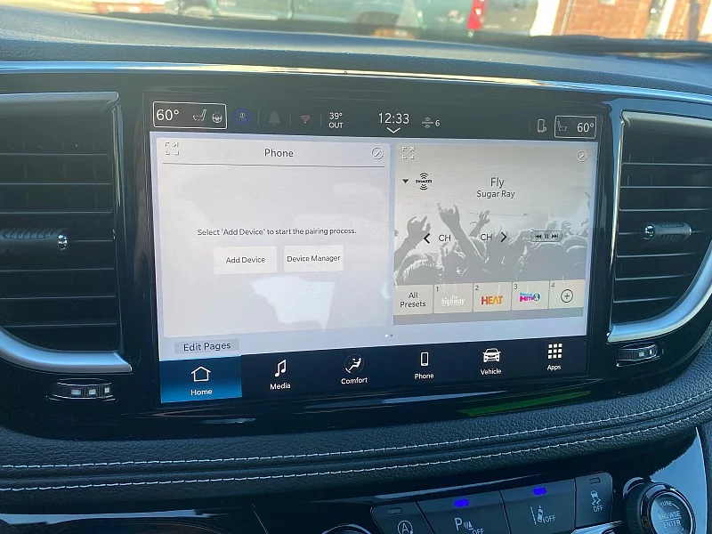 2026 Chrysler Pacifica Select - Photo 15