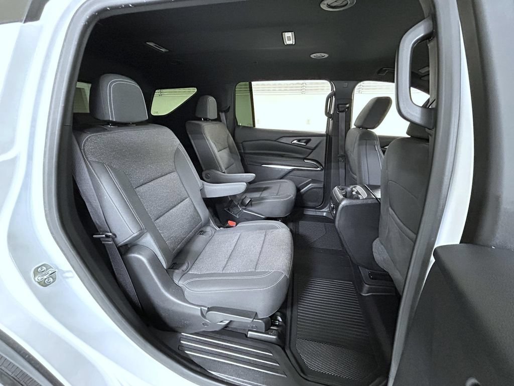 2025 Chevrolet Traverse LT - Photo 19