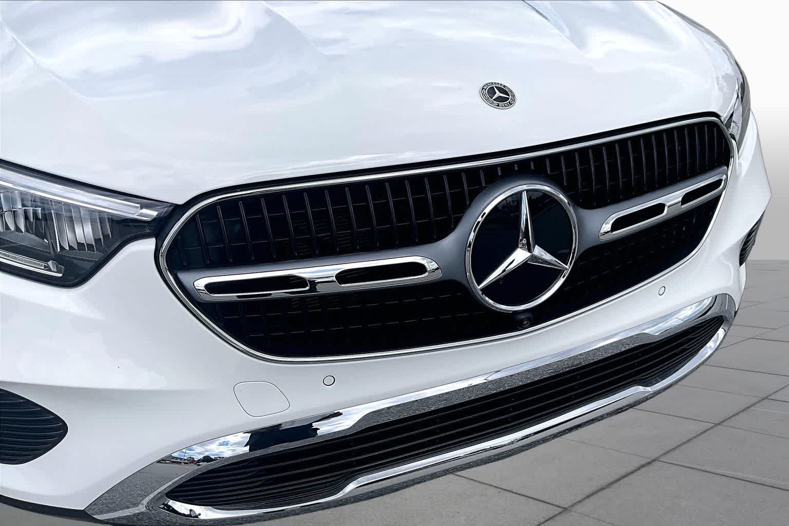 Used 2026 Polar White Mercedes-Benz GLC 300 image 58