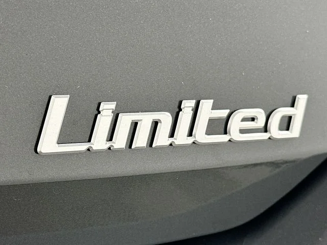 New 2026 Hyundai ELANTRA Limited