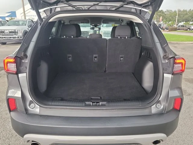 Used 2024 Gray Ford Active image 10