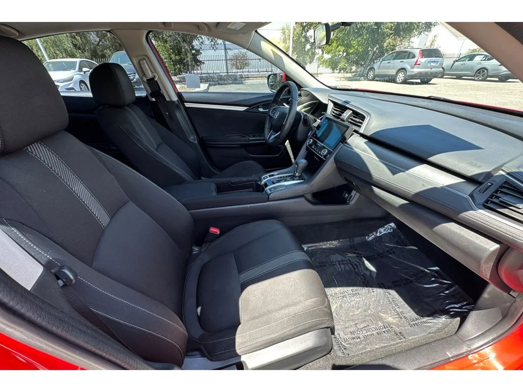 Used 2018 Rallye Red Honda EX image 18