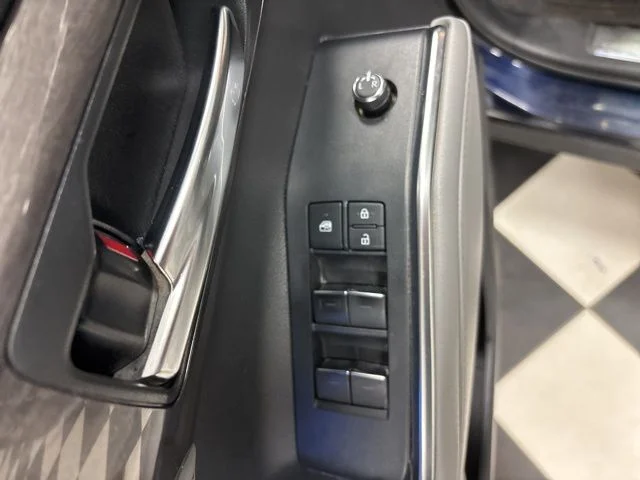 Used 2021 Gray Toyota Platinum image 11
