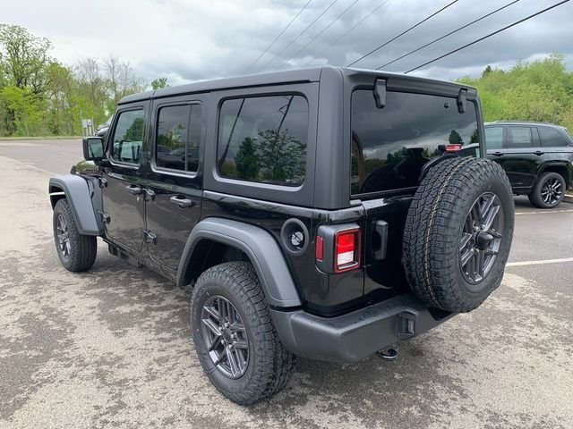 New 2026 Black Clear-Coat Exterior Paint Jeep Sport S image 3
