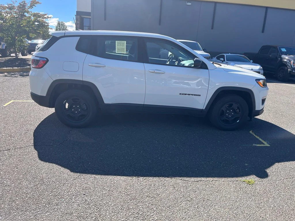 Used 2019 White Jeep Sport image 8