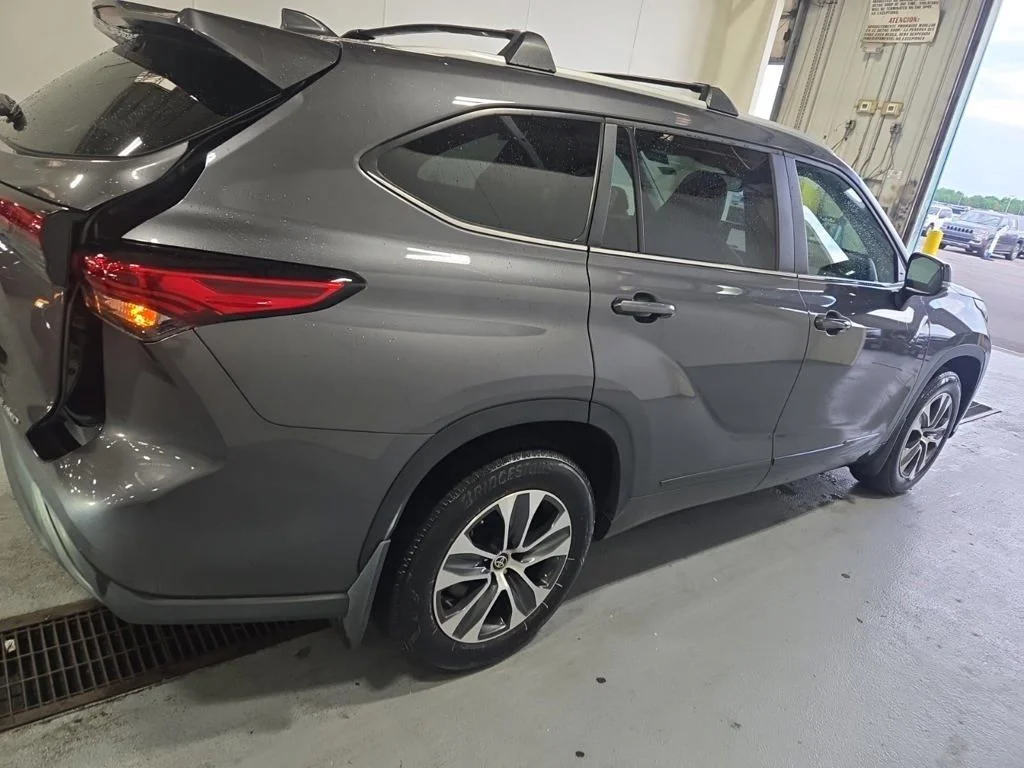 Used 2023 Gray Toyota XLE image 11