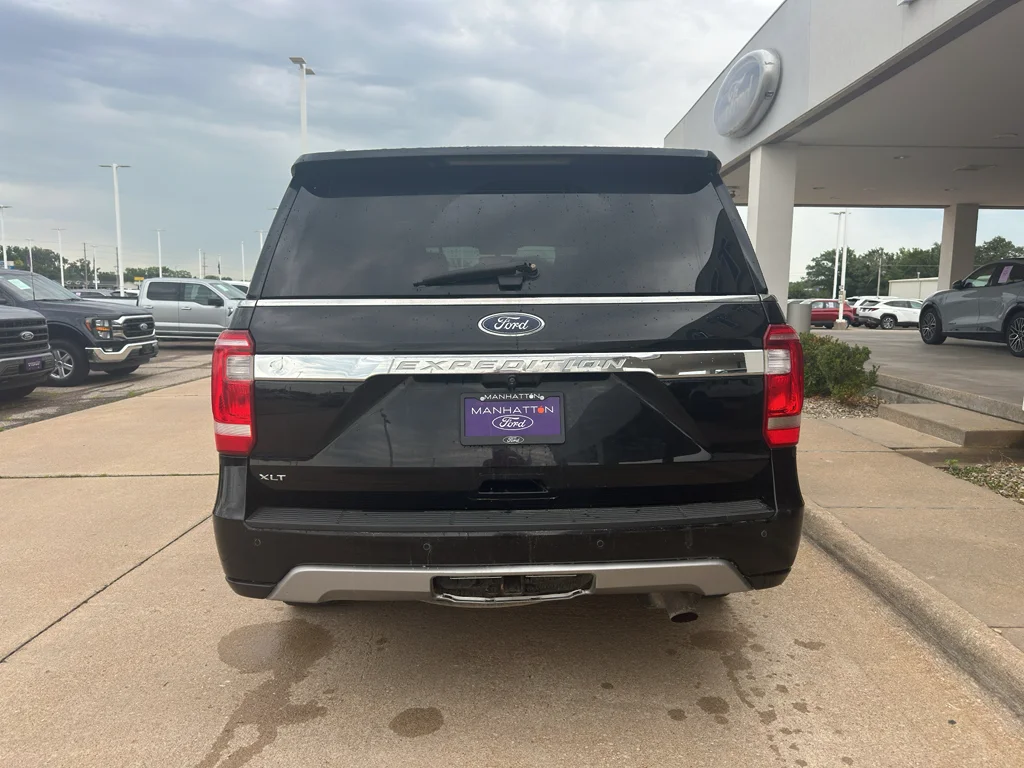 Used 2018 Shadow Black Ford XLT image 36