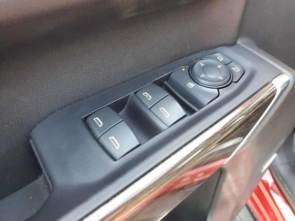 Used 2021 CHERRY RED TINTCOAT Chevrolet RST image 27