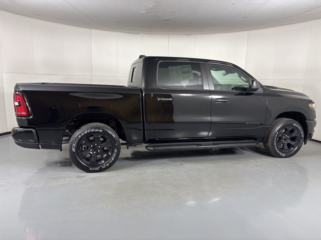 New 2026 Diamond Black Crystal Pearlcoat RAM Express image 9