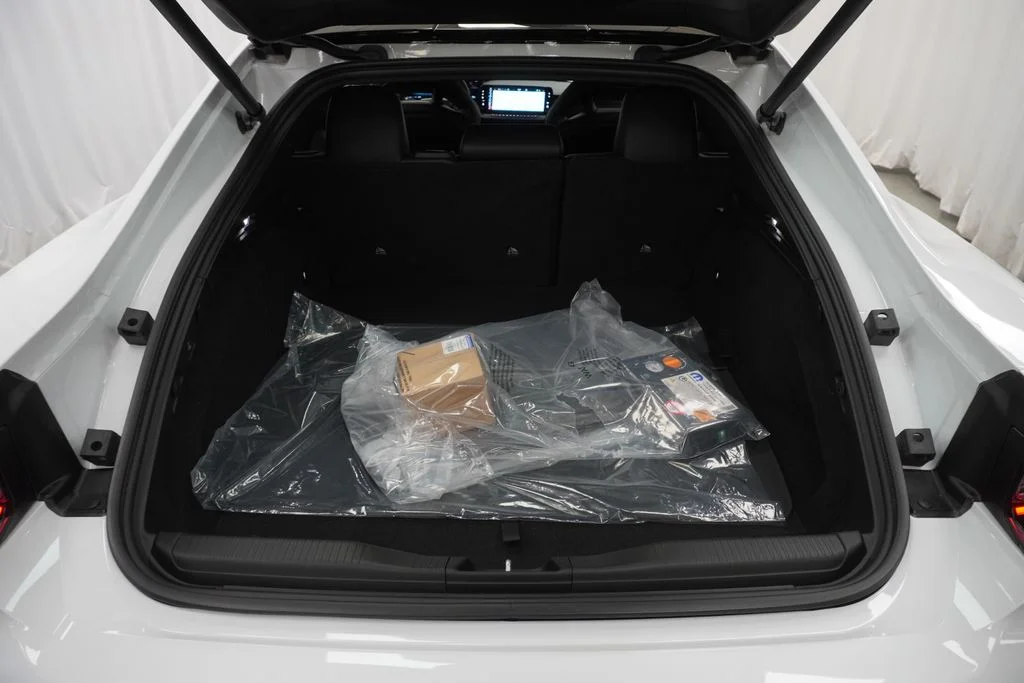 New 2026 White Knuckle Exterior Paint Dodge Scat Pack Plus image 28