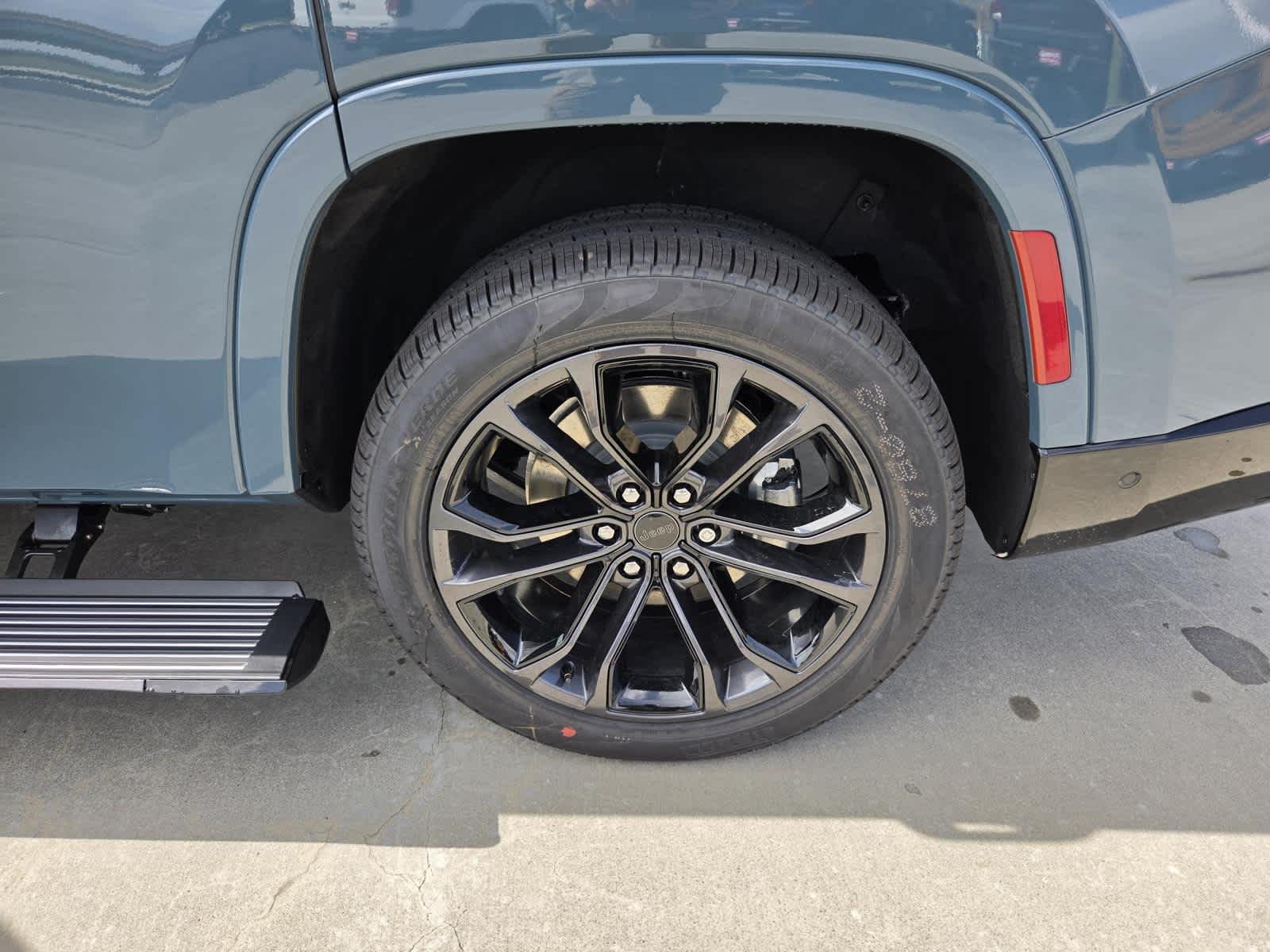 New 2026 Steel Blue Jeep Summit Obsidian image 20