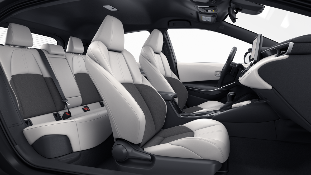 New 2027 Wind Chill Pearl with Black roof Toyota XSE image 28