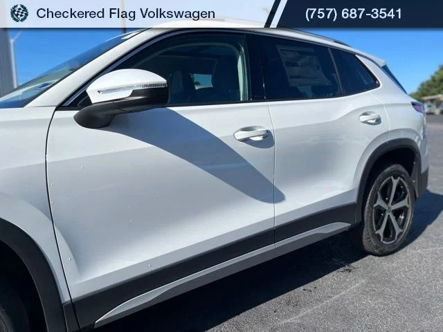 New 2026 White Volkswagen 2.0T SE image 10