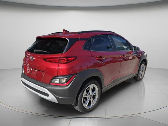 Used 2023 Red Hyundai SEL image 6