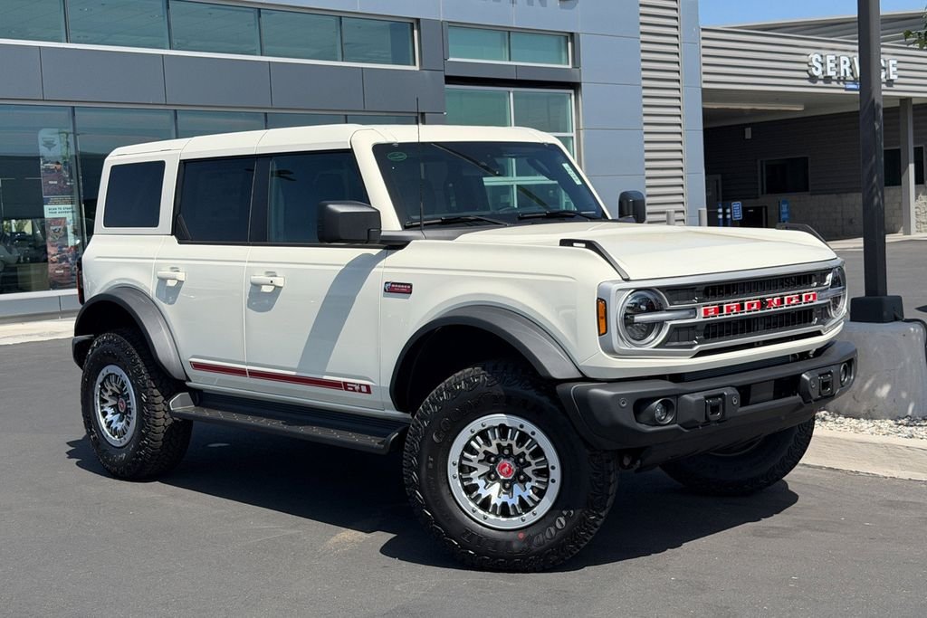 New 2026 Wimbledon White Ford Outer Banks® image 2