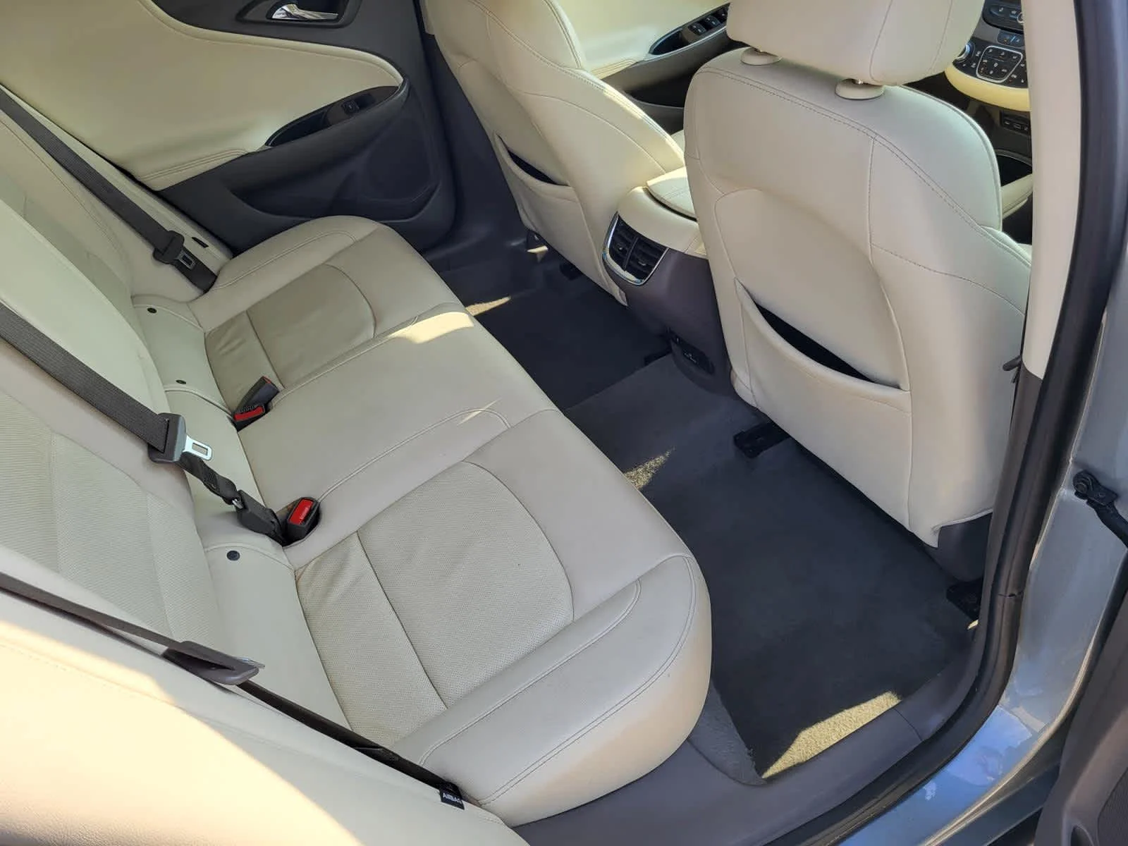 Used 2024 Sterling Gray Metallic Chevrolet LT image 11