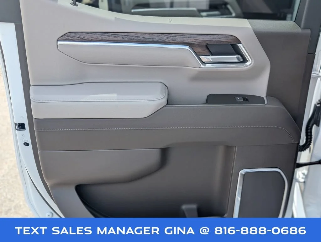 New 2026 Summit White GMC SLT image 37