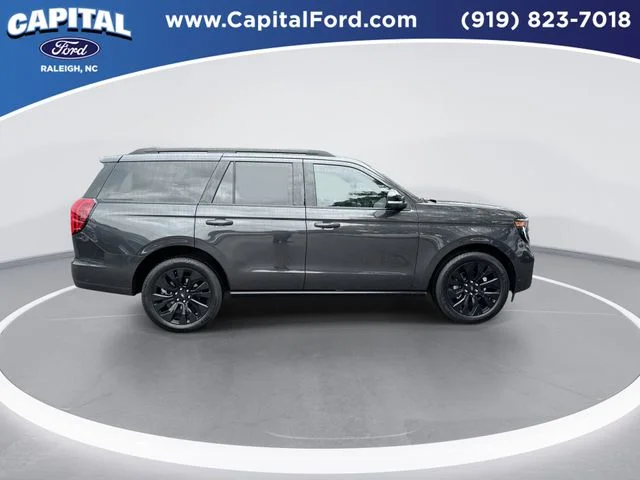 Used 2025 Gray Ford Platinum image 9