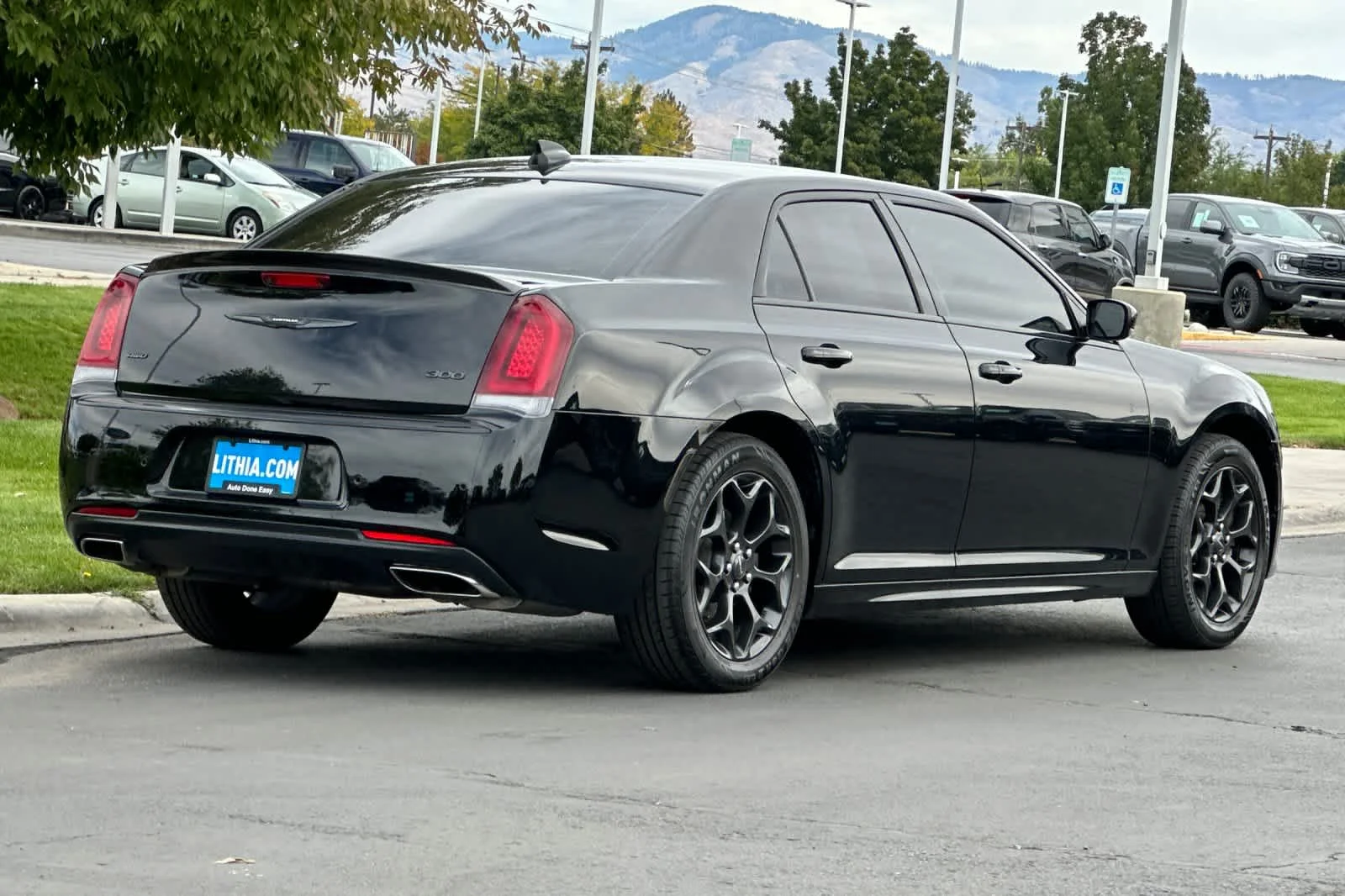 Certified Used 2021 Gloss Black Chrysler Touring L image 2