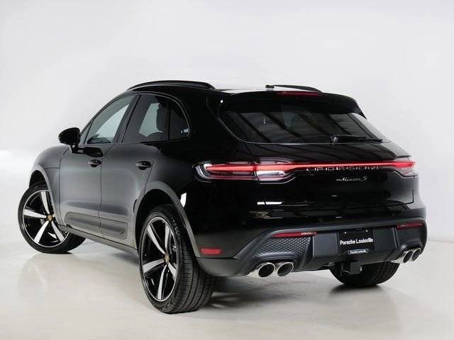 New 2026 Black Porsche S image 3