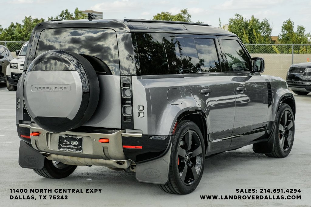 Certified Used 2024 Eiger Gray Metallic Land Rover X image 8