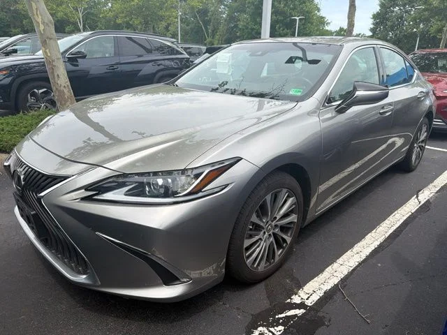 Used 2021 Silver Lexus 250 image 2